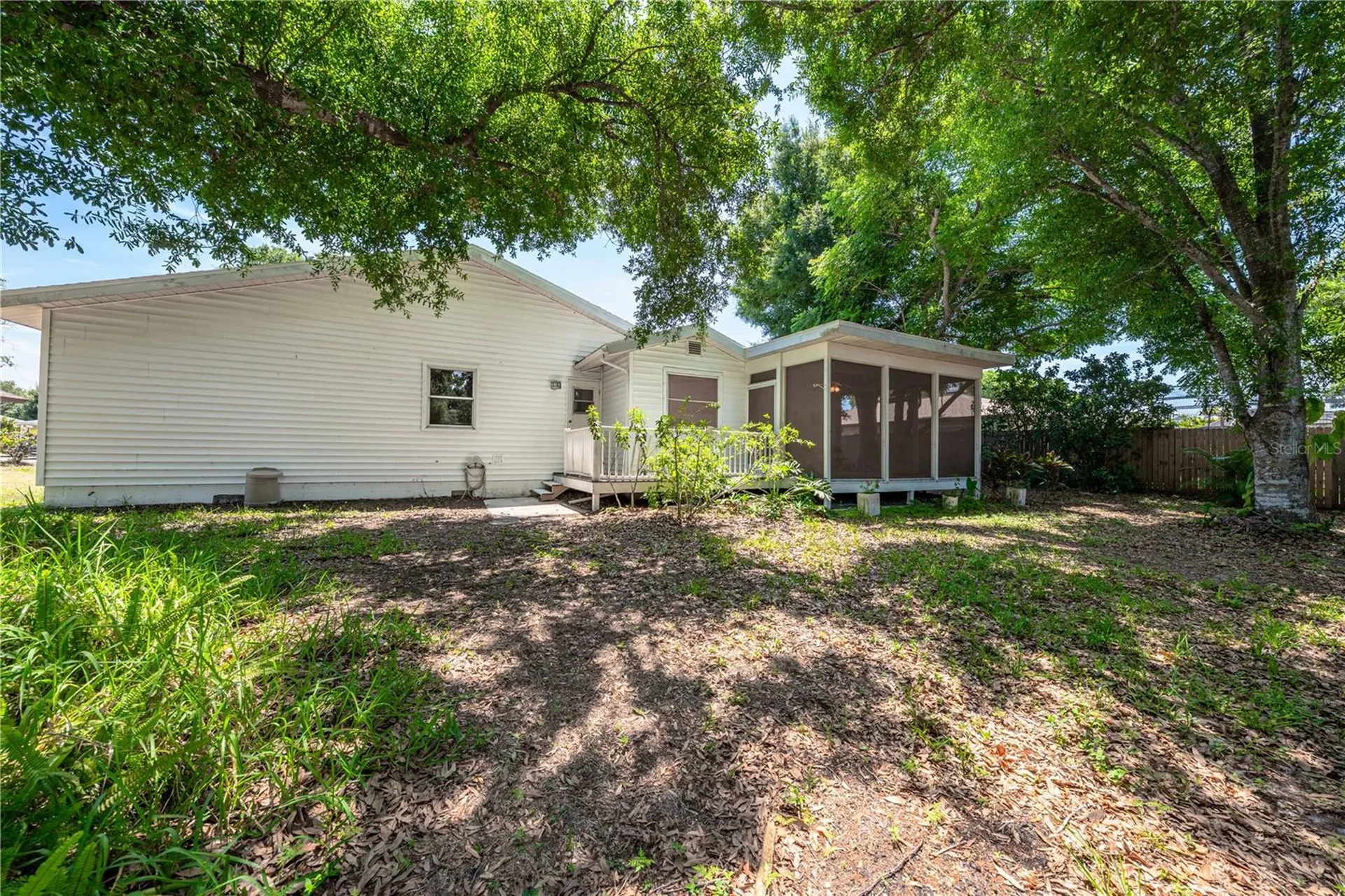 4424 Meadow Creek Circle Sarasota FL 34233