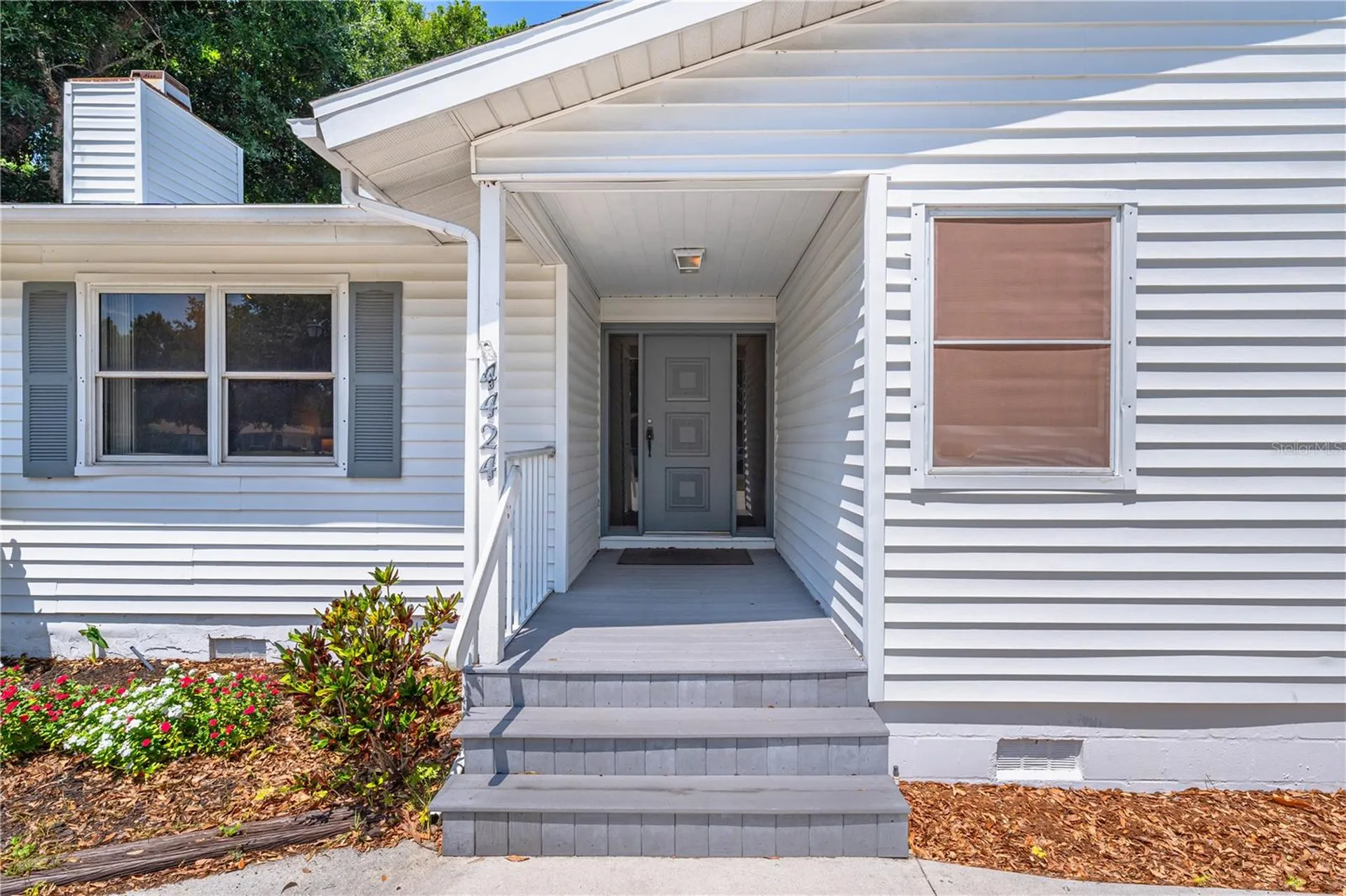 4424 Meadow Creek Circle Sarasota FL 34233