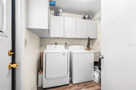 4424 Meadow Creek Circle Sarasota FL 34233