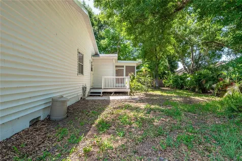 4424 Meadow Creek Circle Sarasota FL 34233