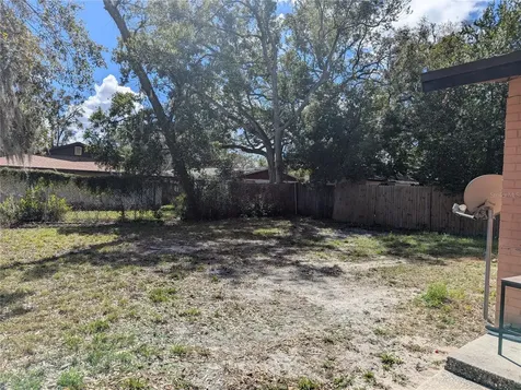 1215 E 108th Avenue Tampa FL 33612