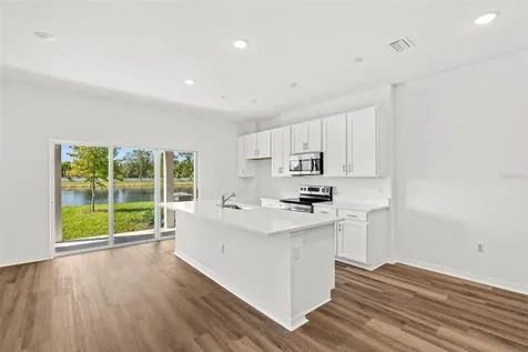 4698 Winding River Road Orlando FL 32822