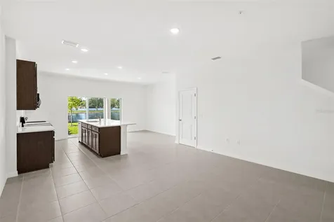 4698 Winding River Road Orlando FL 32822