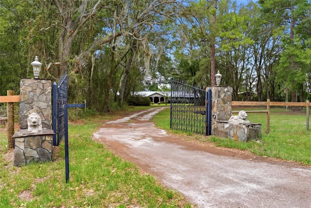 7851 SW County Road 796 Lake Butler FL 32054