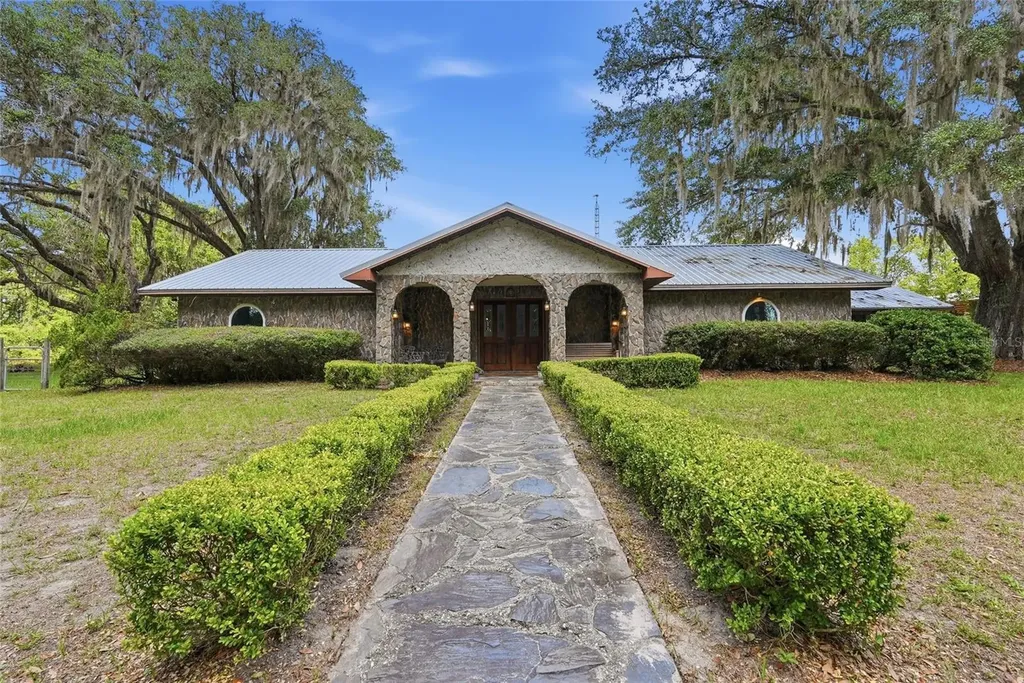 7851 SW County Road 796 Lake Butler FL 32054