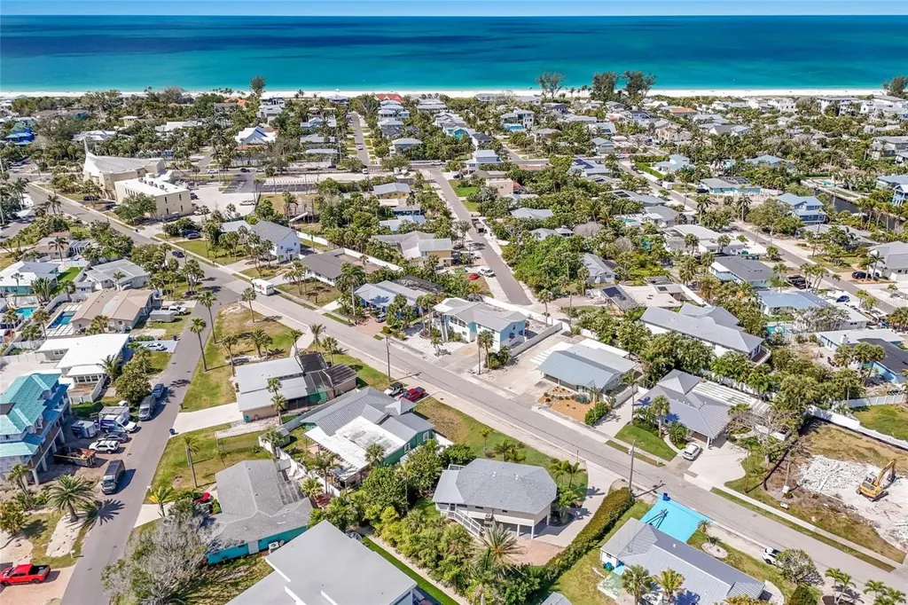 221 85th Street Holmes Beach FL 34217