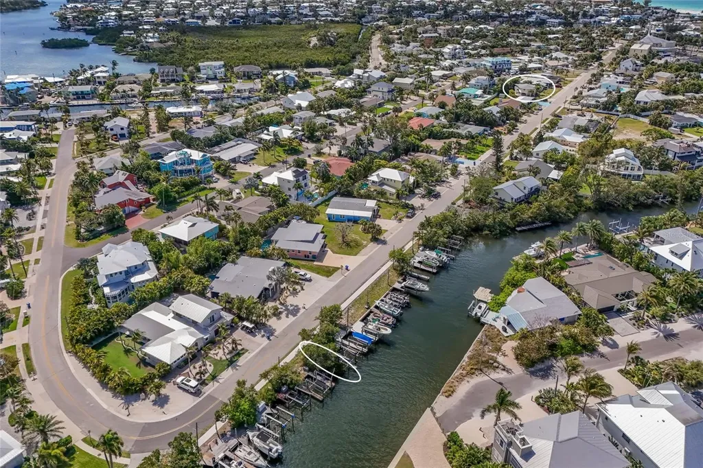221 85th Street Holmes Beach FL 34217