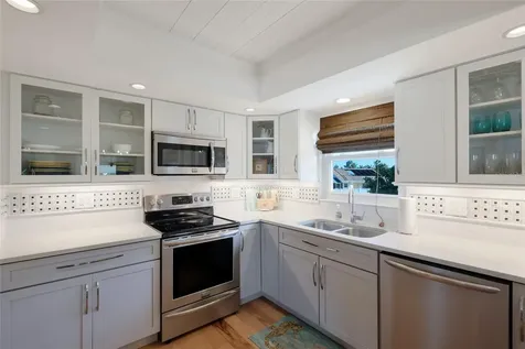 221 85th Street Holmes Beach FL 34217