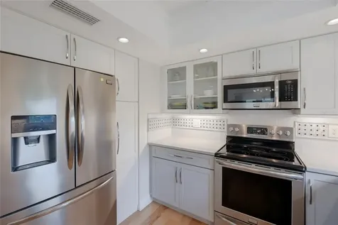 221 85th Street Holmes Beach FL 34217