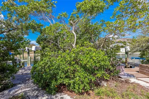 221 85th Street Holmes Beach FL 34217