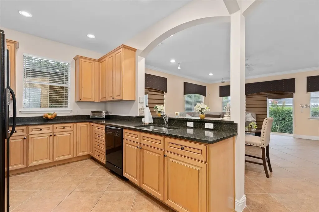 828 Ellwood Avenue Orlando FL 32804