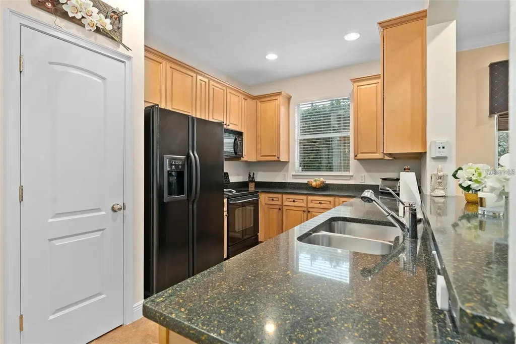 828 Ellwood Avenue Orlando FL 32804