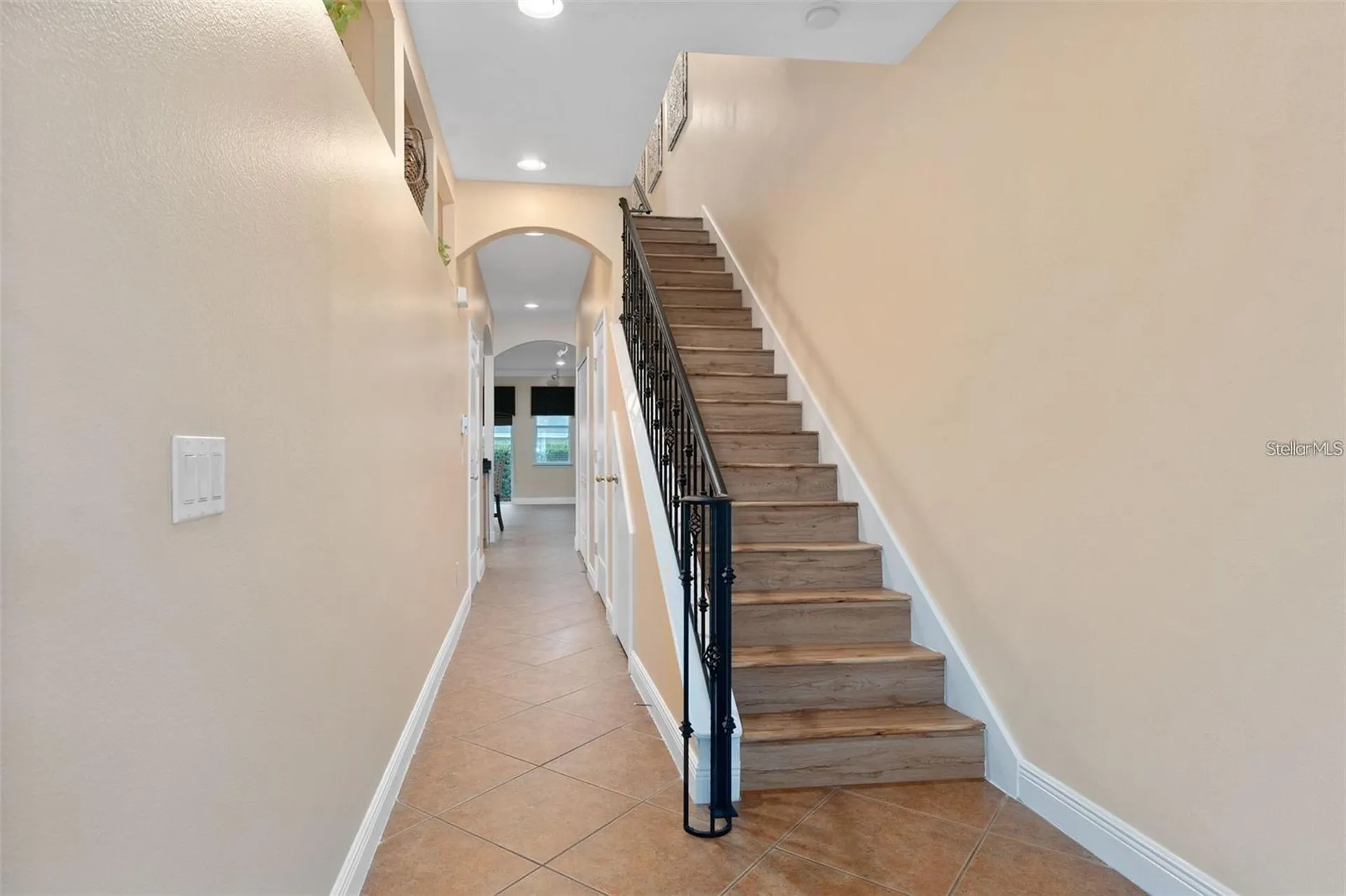 828 Ellwood Avenue Orlando FL 32804
