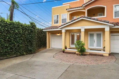 828 Ellwood Avenue Orlando FL 32804