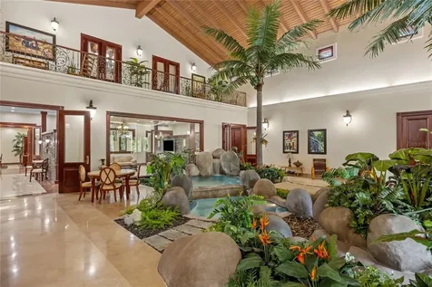 17 Calle Durazno Urbanizacion San Patricio Guaynabo PR 00968