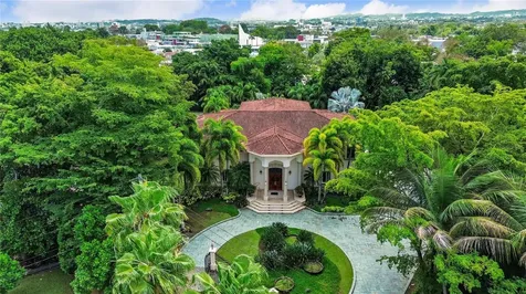 17 Calle Durazno Urbanizacion San Patricio Guaynabo PR 00968