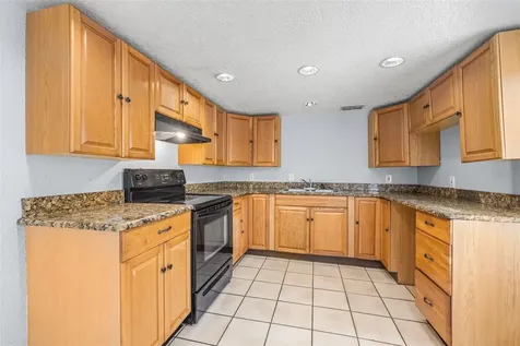 305 E Hanna Avenue Tampa FL 33604