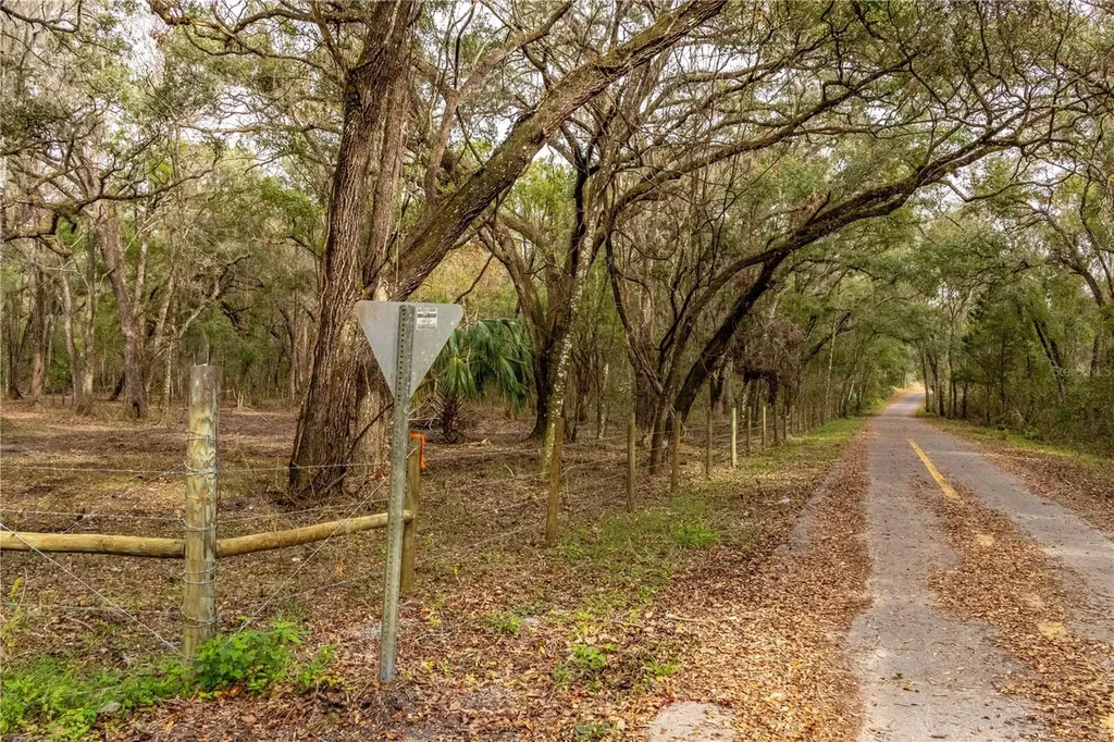 24091 Richbarn Road Brooksville FL 34601