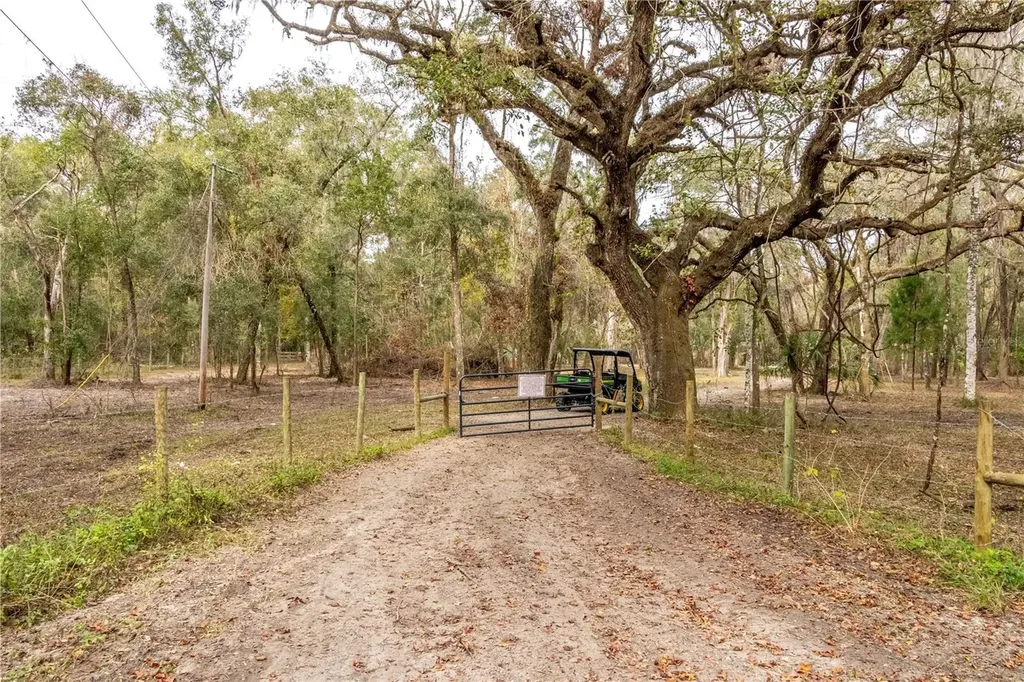 24091 Richbarn Road Brooksville FL 34601