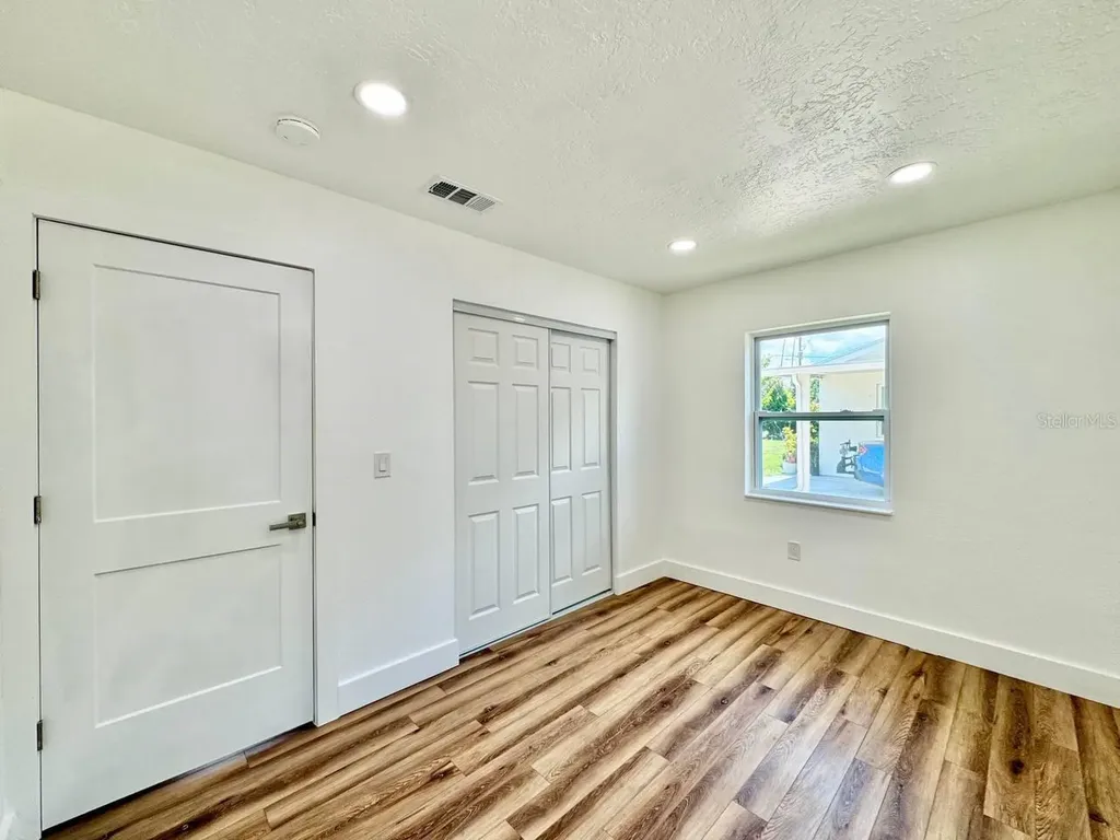 3814 W Tyson Avenue Tampa FL 33611