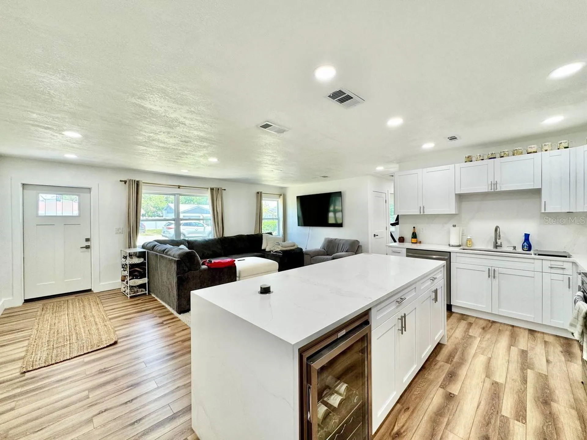 3814 W Tyson Avenue Tampa FL 33611
