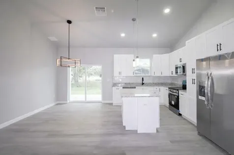 769 Memorial Drive Sebring FL 33870