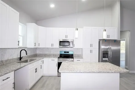 769 Memorial Drive Sebring FL 33870