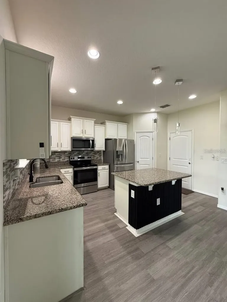 2342 Beacon Landing Circle Orlando FL 32824