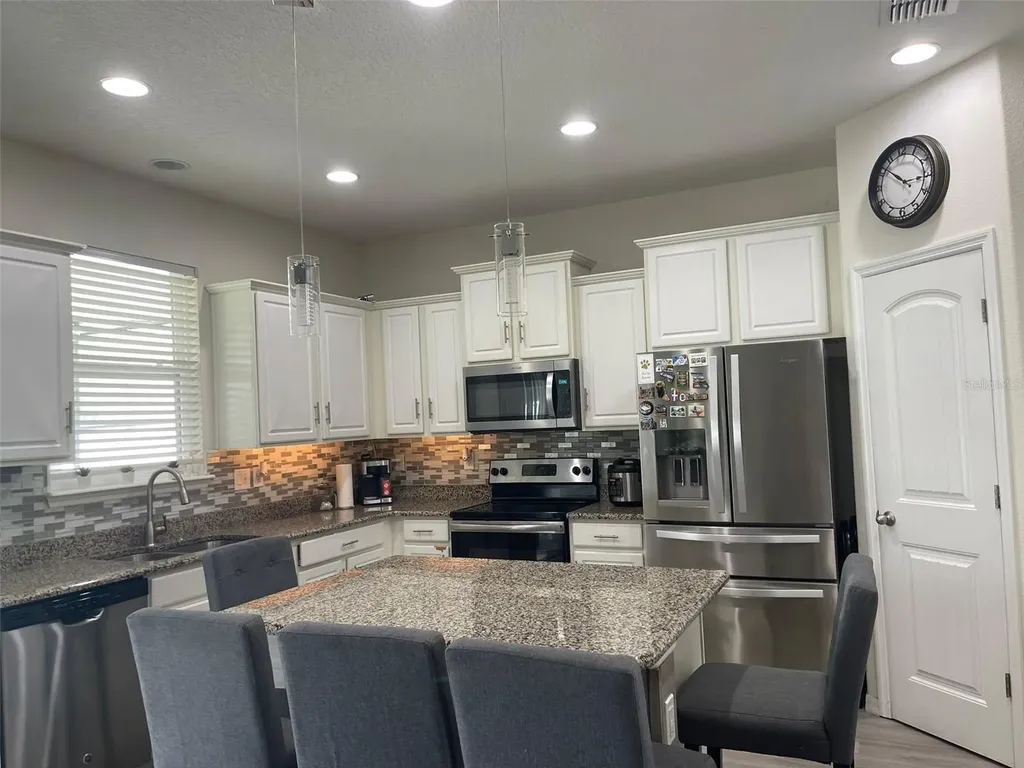 2342 Beacon Landing Circle Orlando FL 32824