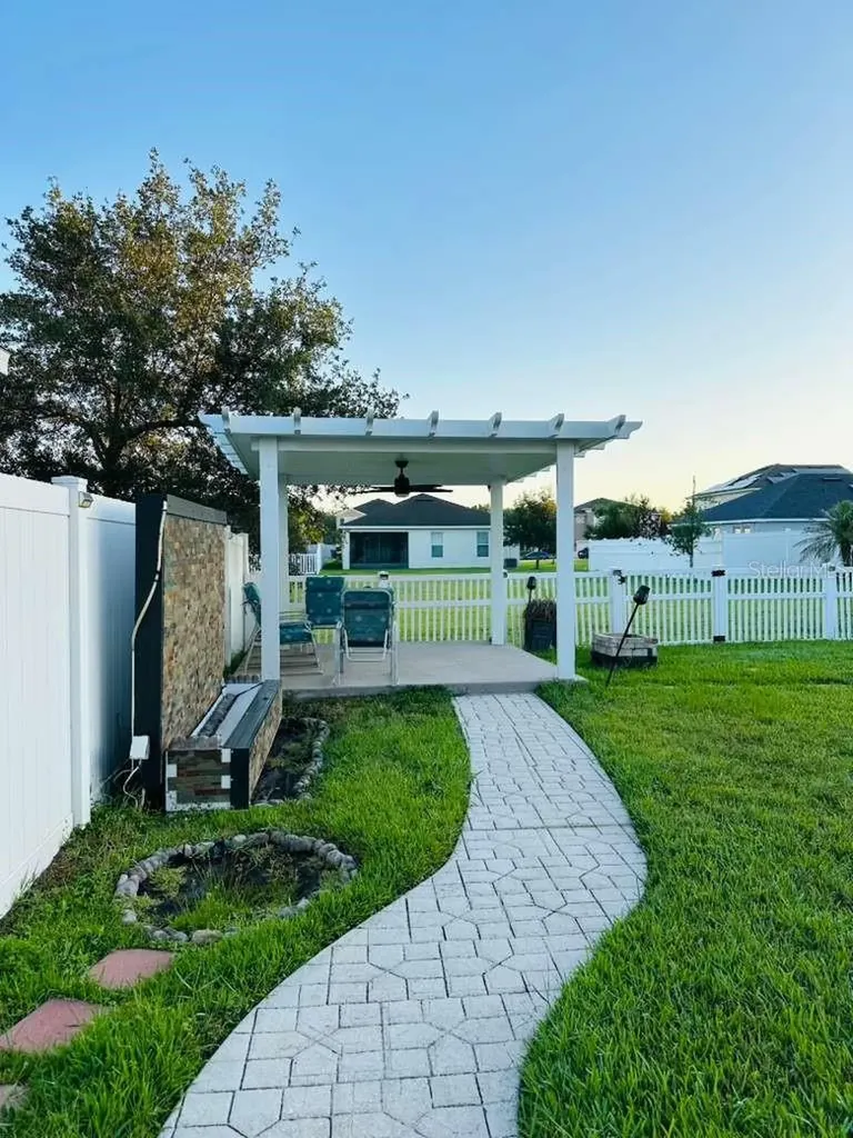 2342 Beacon Landing Circle Orlando FL 32824