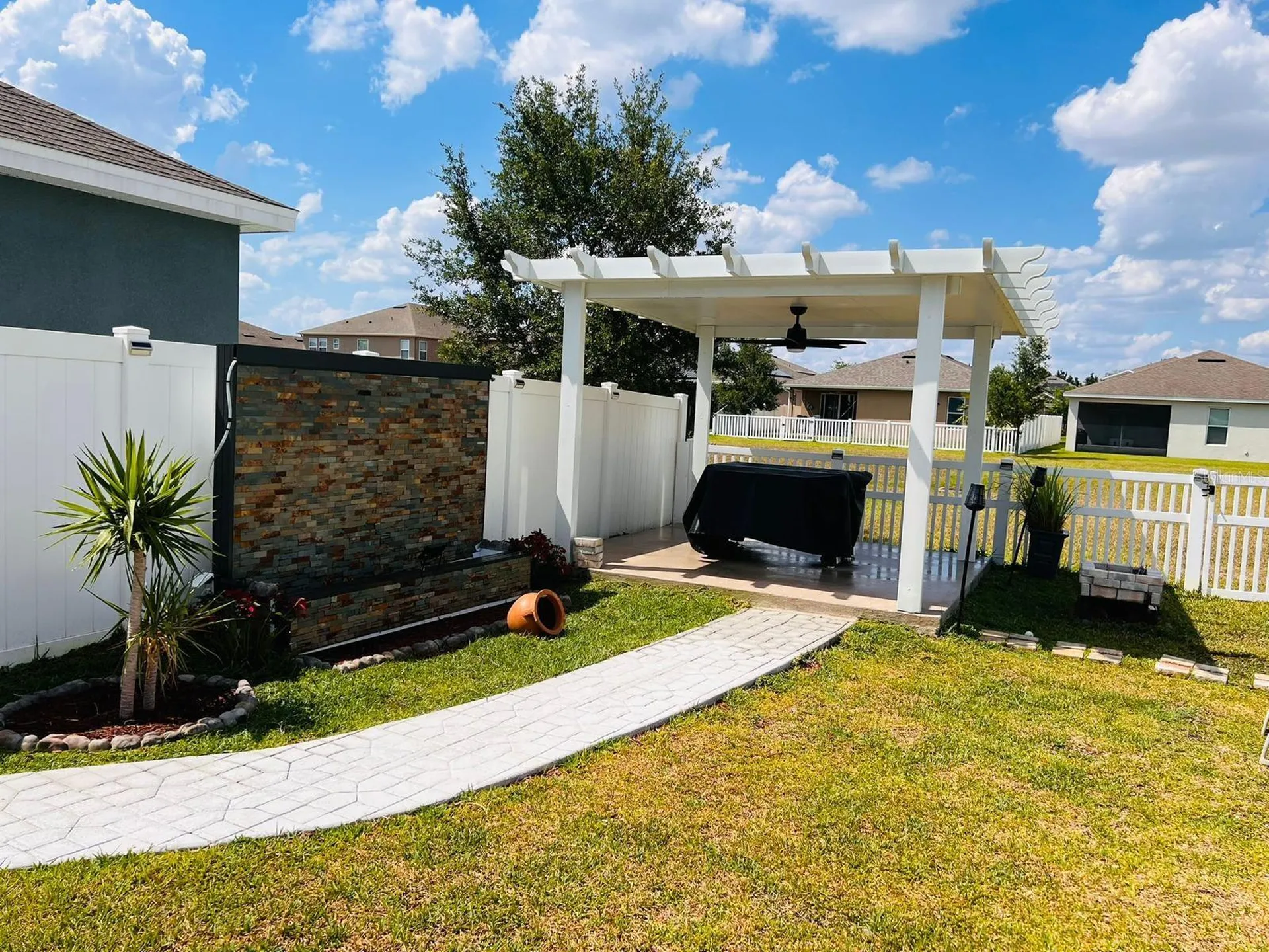 2342 Beacon Landing Circle Orlando FL 32824