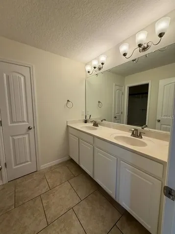 2342 Beacon Landing Circle Orlando FL 32824