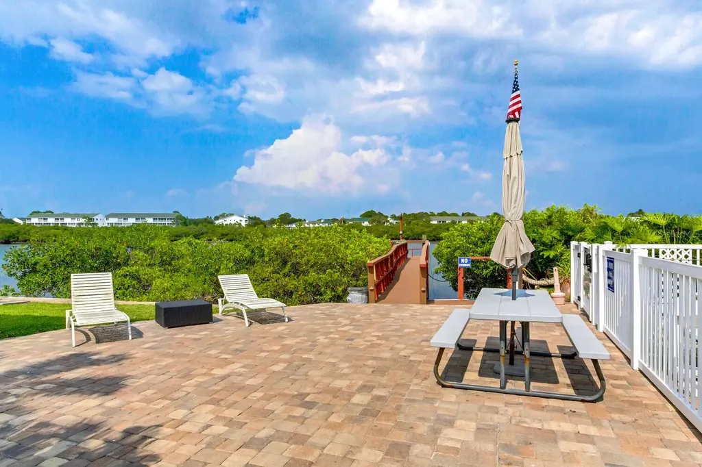 19823 Gulf Boulevard Indian Shores FL 33785
