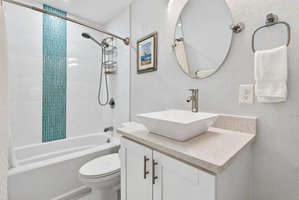 916 Pattison Avenue Sarasota FL 34237