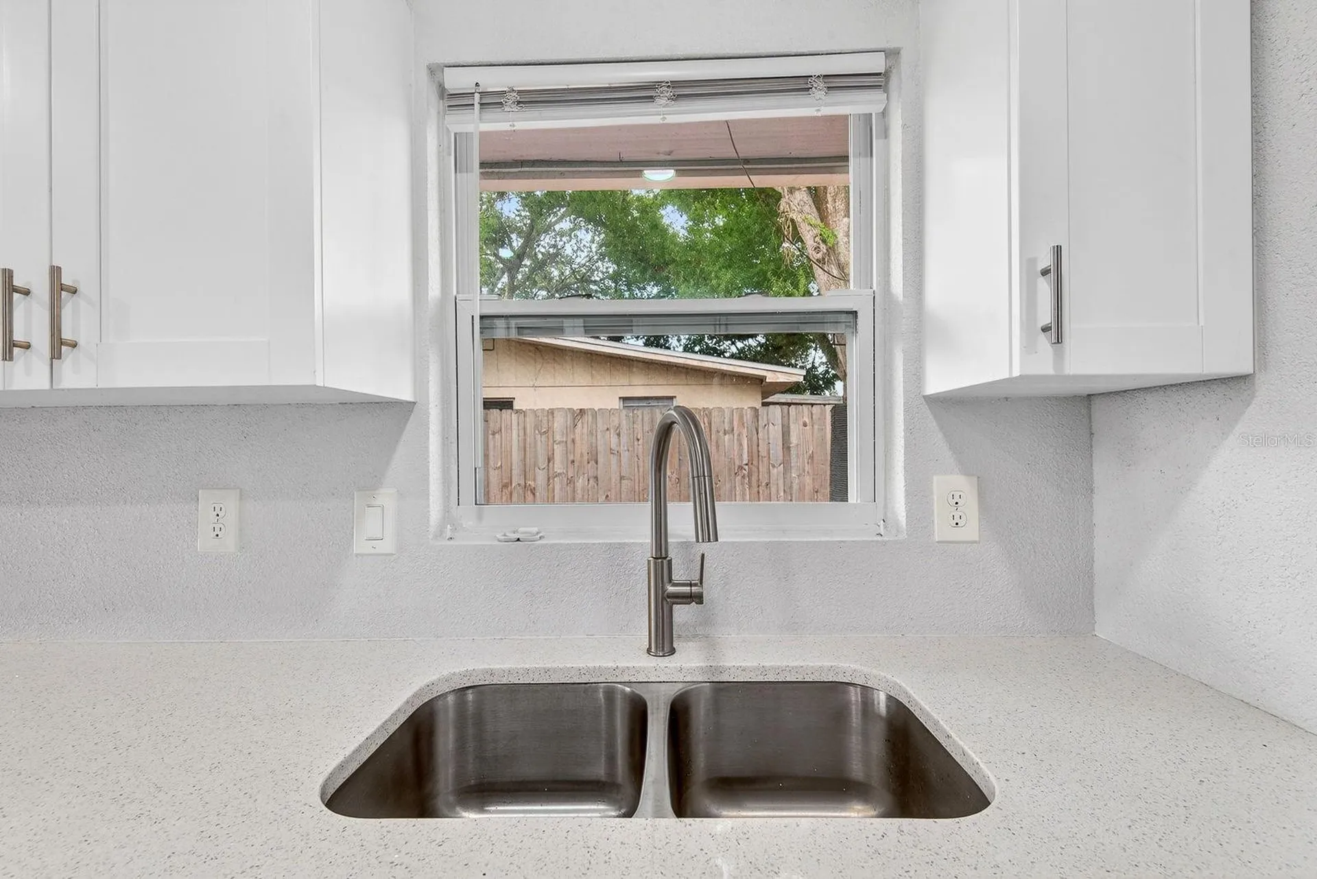 916 Pattison Avenue Sarasota FL 34237