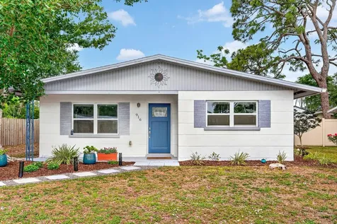 916 Pattison Avenue Sarasota FL 34237