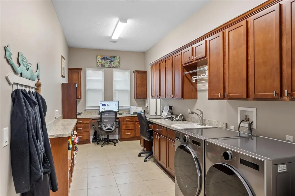 187 Balmy Coast Road Groveland FL 34736