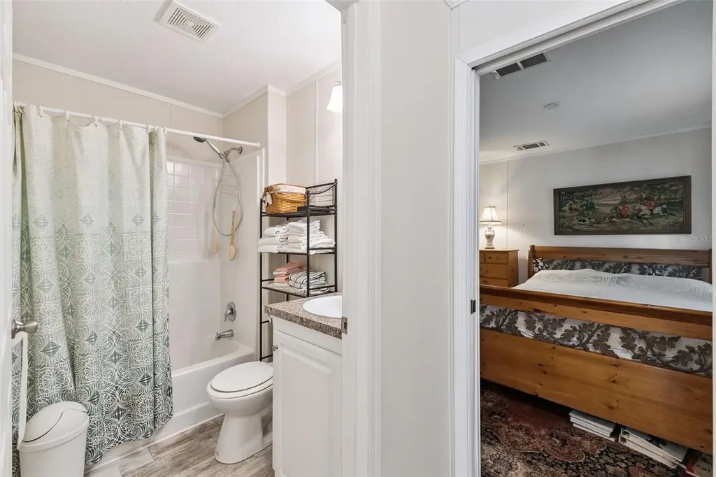 207 Mary Avenue New Smyrna Beach FL 32168