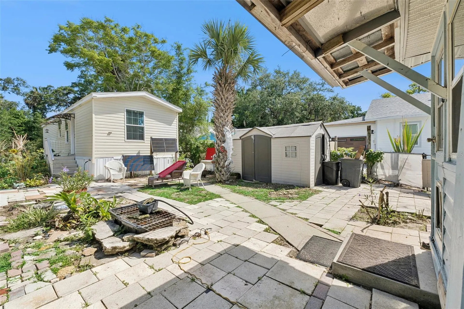207 Mary Avenue New Smyrna Beach FL 32168