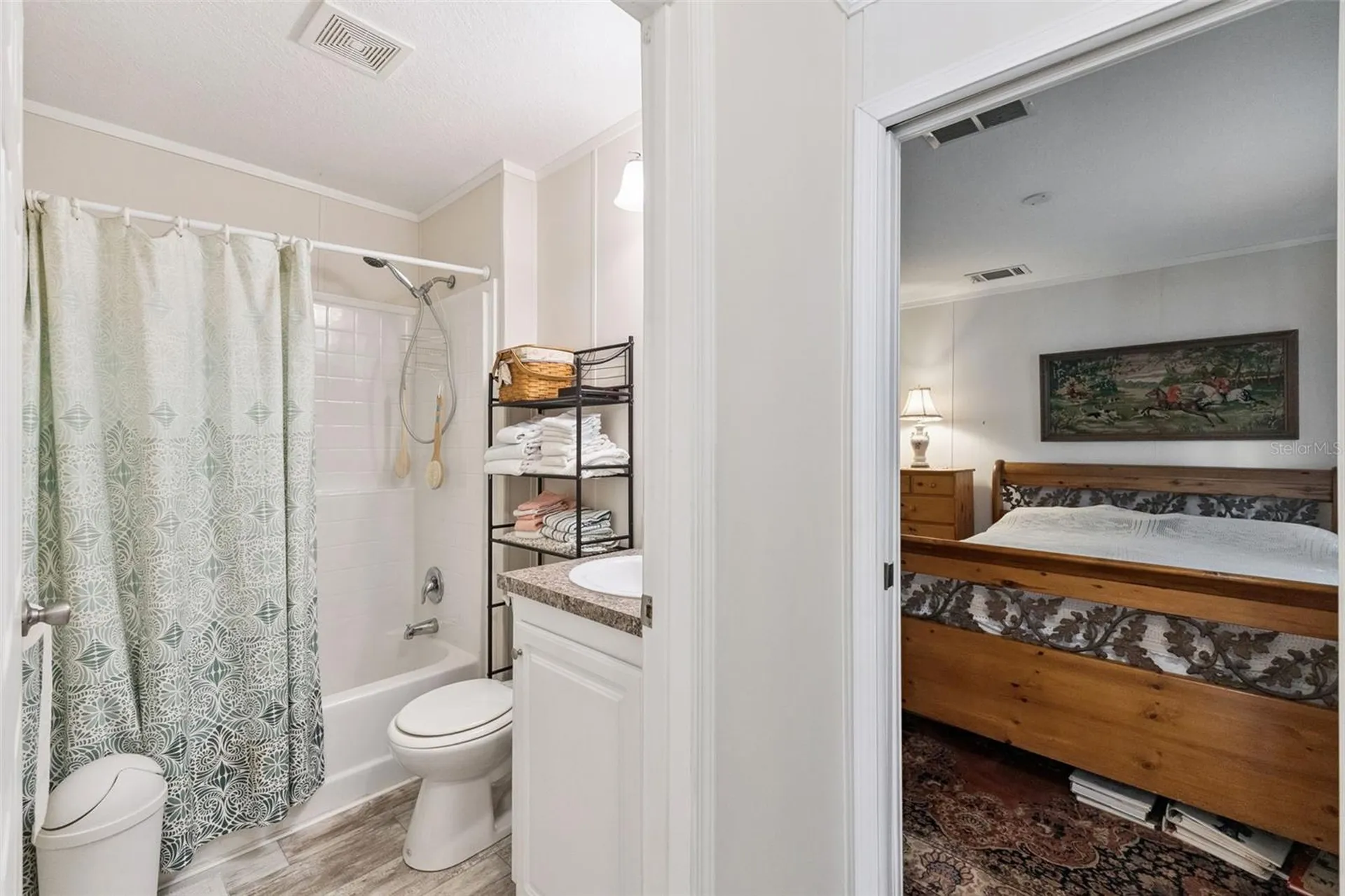 207 Mary Avenue New Smyrna Beach FL 32168