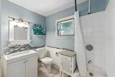 207 Mary Avenue New Smyrna Beach FL 32168