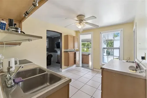 207 Mary Avenue New Smyrna Beach FL 32168