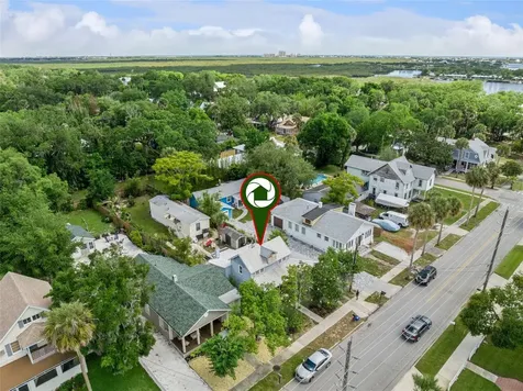 207 Mary Avenue New Smyrna Beach FL 32168