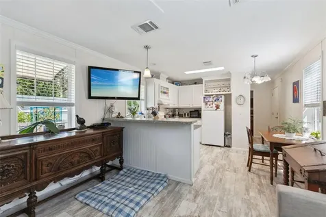 207 Mary Avenue New Smyrna Beach FL 32168
