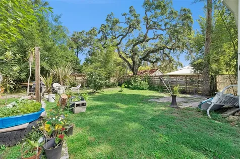 207 Mary Avenue New Smyrna Beach FL 32168