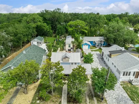 207 Mary Avenue New Smyrna Beach FL 32168