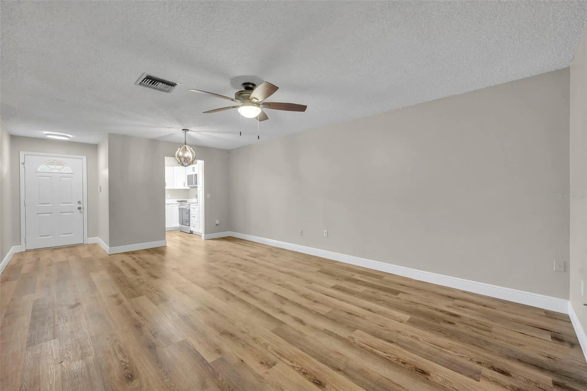 2 Villa Villar Court Deland FL 32724