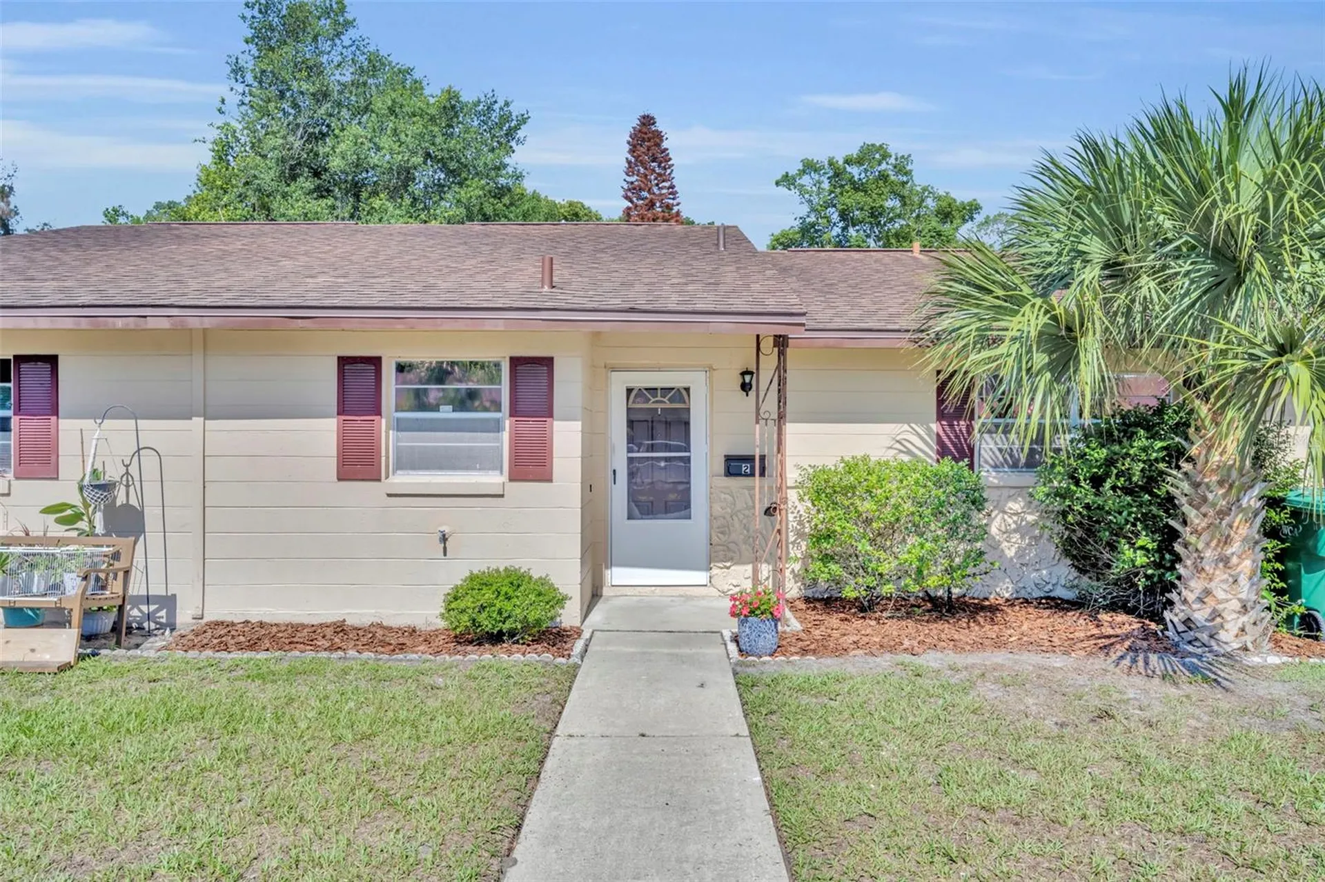 2 Villa Villar Court Deland FL 32724