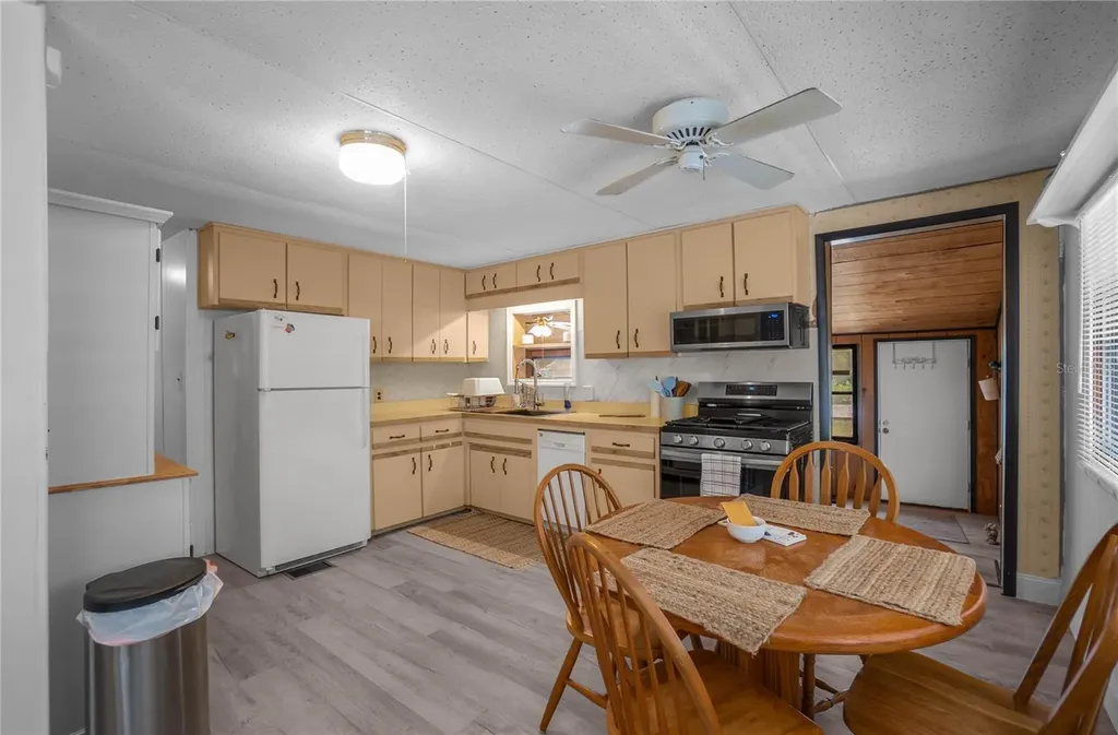 4556 E Shorewood Drive Hernando FL 34442