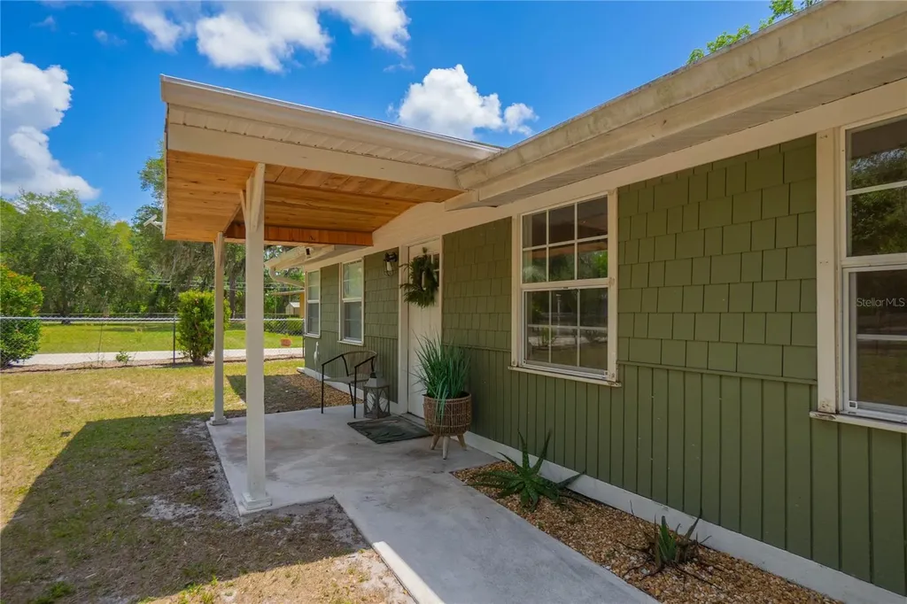4556 E Shorewood Drive Hernando FL 34442